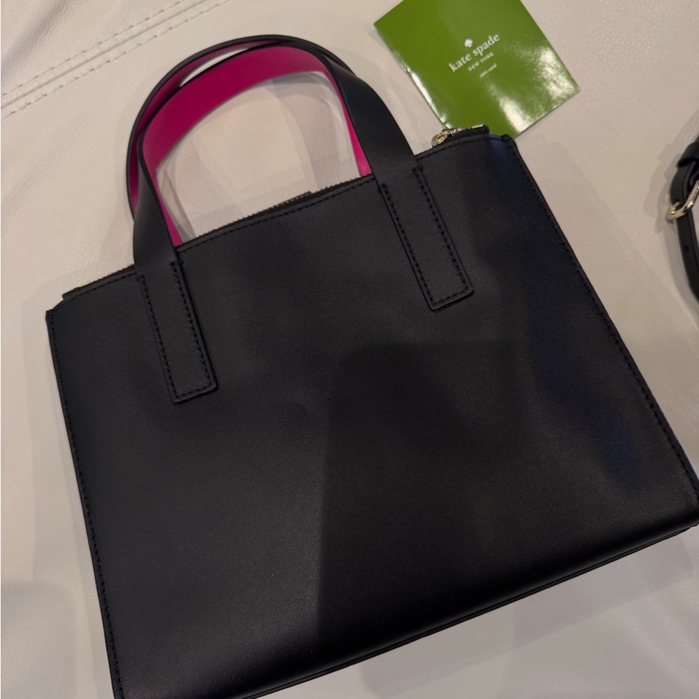 SALE‼️ Kate Spade- Black tote bag with a strap - Picture 8 of 14